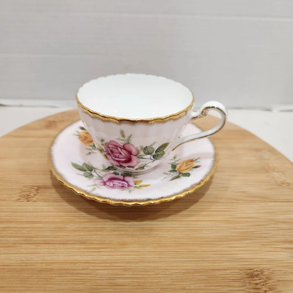 Vintage Paragon Cup Saucer Yellow Rose on White Fine Bone China Gold Rim Edge - Picture 2 of 8